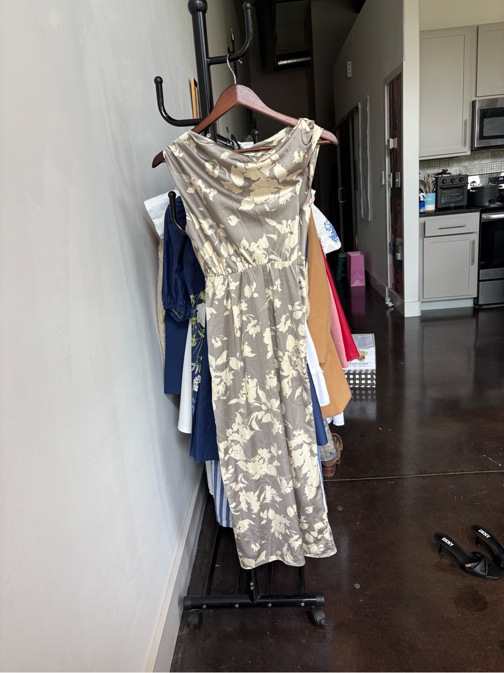 Abercrombie & Fitch Taupe Midi Dress with Cream Floral Print